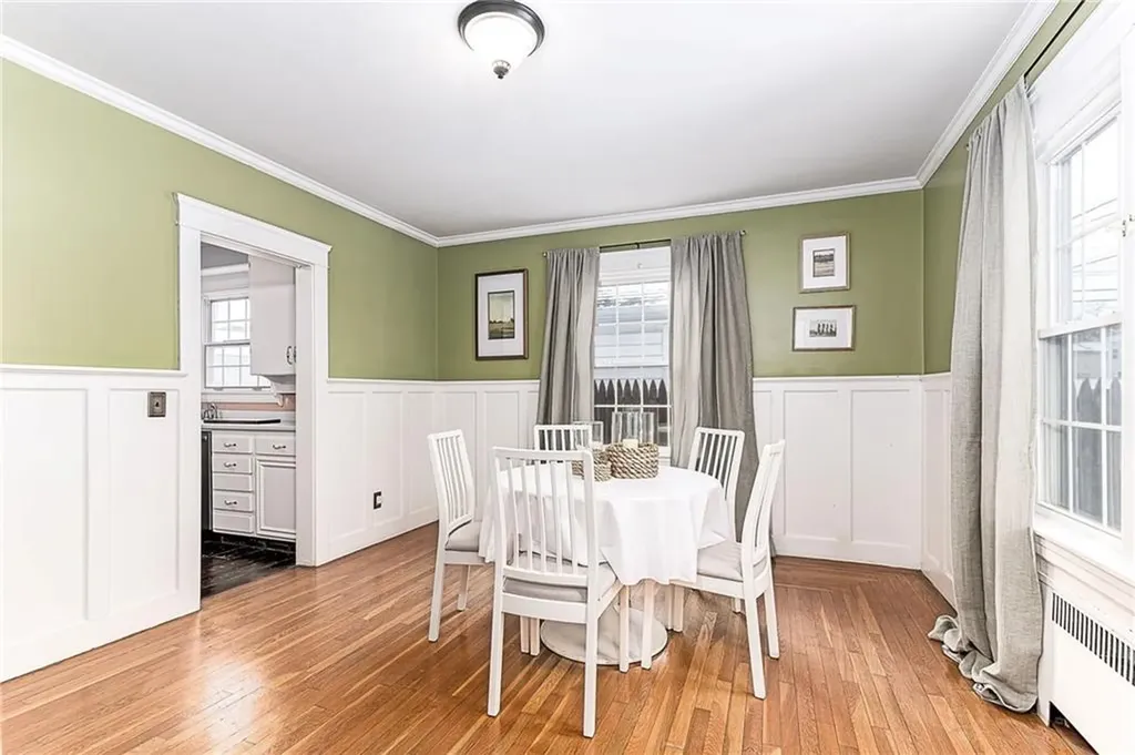 52 Parkside Drive Providence RI 02905