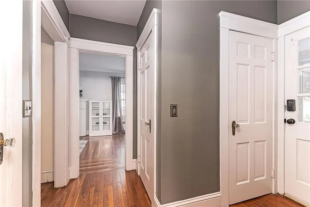 52 Parkside Drive Providence RI 02905