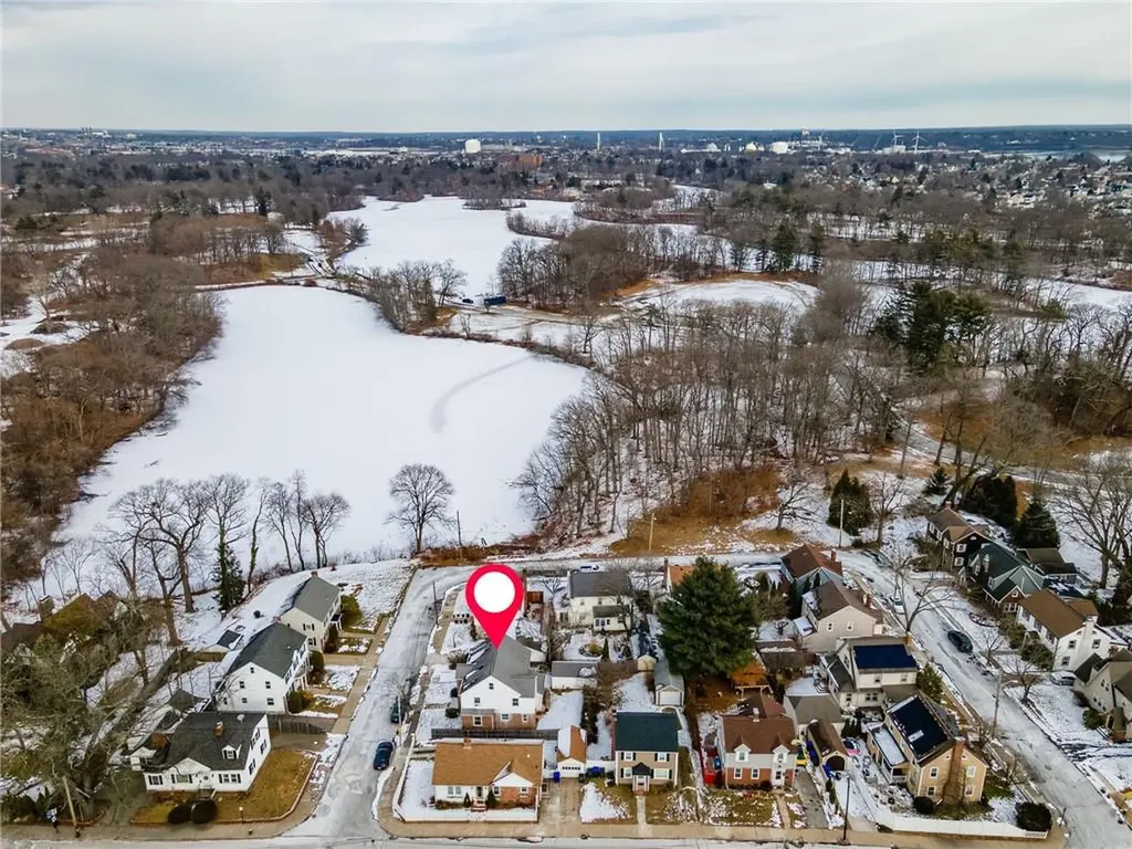 52 Parkside Drive Providence RI 02905