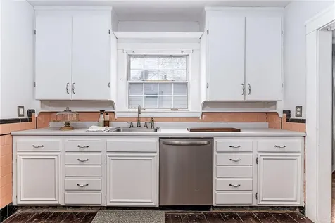 52 Parkside Drive Providence RI 02905