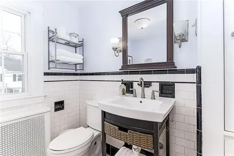 52 Parkside Drive Providence RI 02905