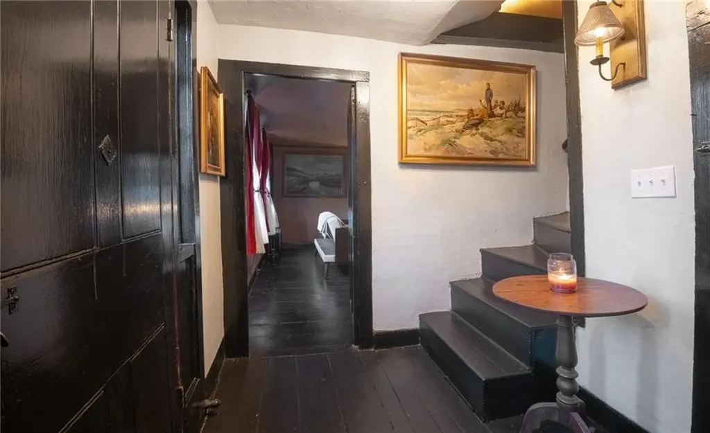 1724 South Road South Kingstown RI 02879