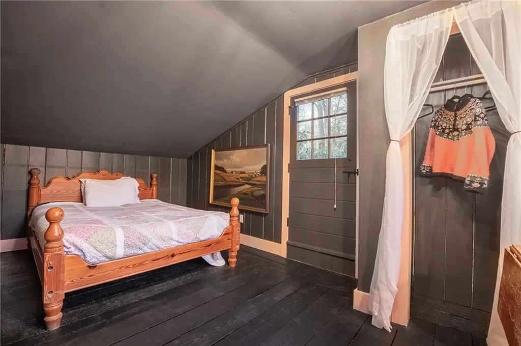 1724 South Road South Kingstown RI 02879