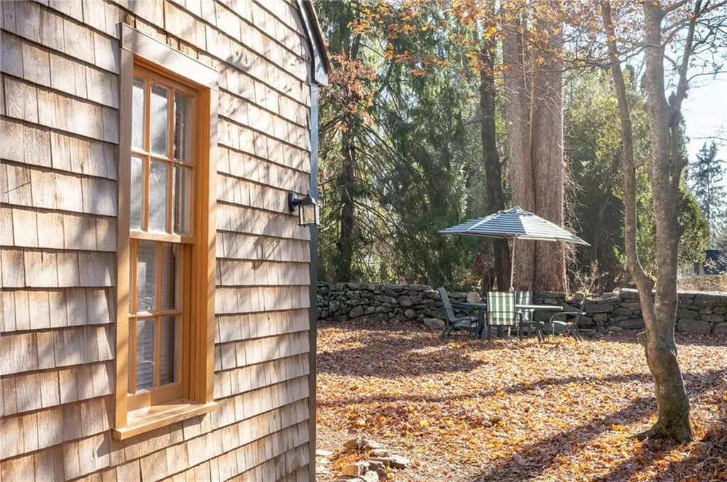 1724 South Road South Kingstown RI 02879