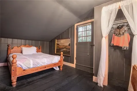 1724 South Road South Kingstown RI 02879