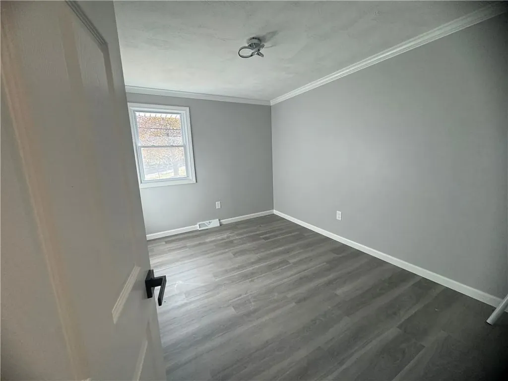 7 Michigan Avenue Warwick RI 02888