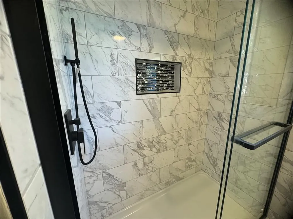 7 Michigan Avenue Warwick RI 02888