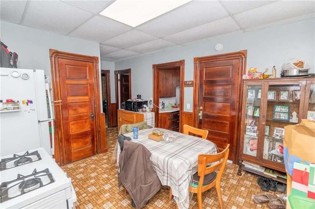 1060 1062 Park Avenue Woonsocket RI 02895