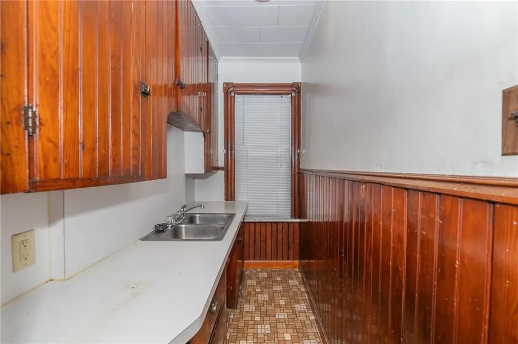 1060 1062 Park Avenue Woonsocket RI 02895