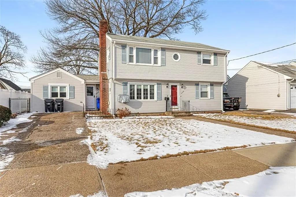 359 Williston Way Pawtucket RI 02861