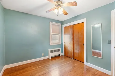 359 Williston Way Pawtucket RI 02861