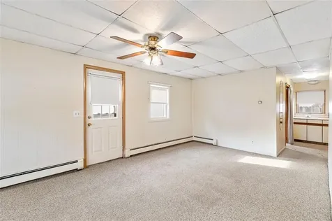 359 Williston Way Pawtucket RI 02861