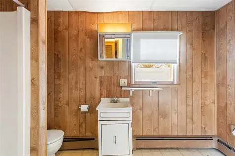 359 Williston Way Pawtucket RI 02861