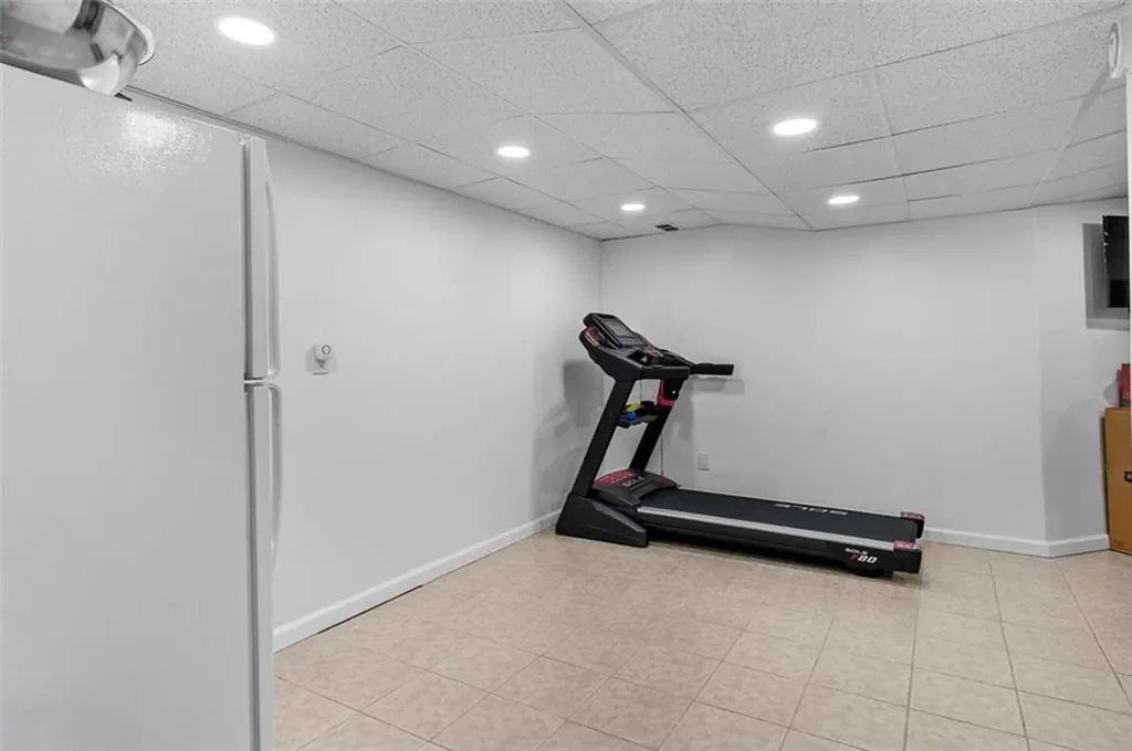 21 Steere Avenue Providence RI 02909