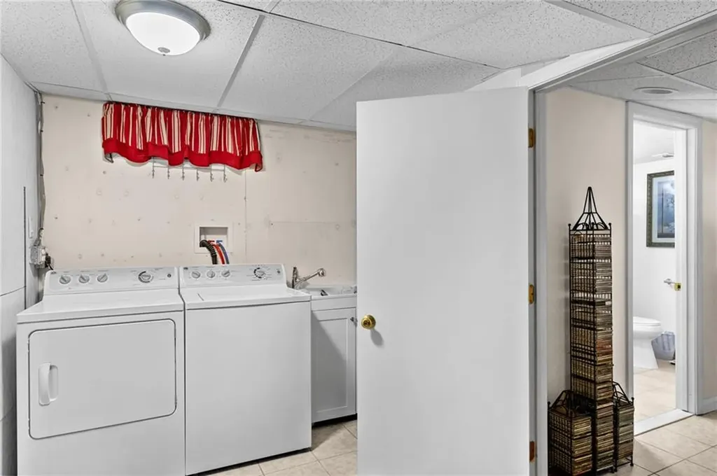 21 Steere Avenue Providence RI 02909