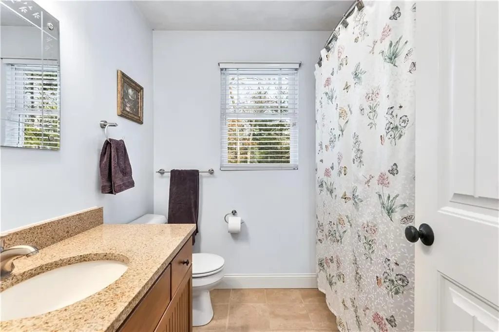 53 Scenic Way Exeter RI 02822