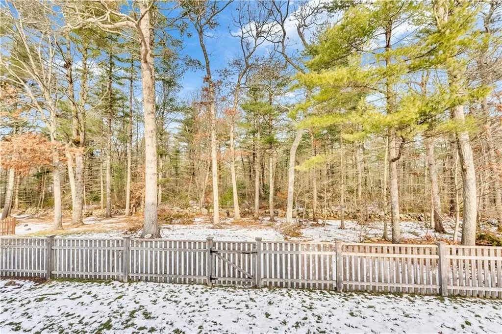 53 Scenic Way Exeter RI 02822