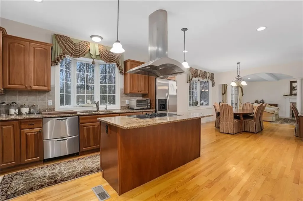 20 Bailey Boulevard East Greenwich RI 02818