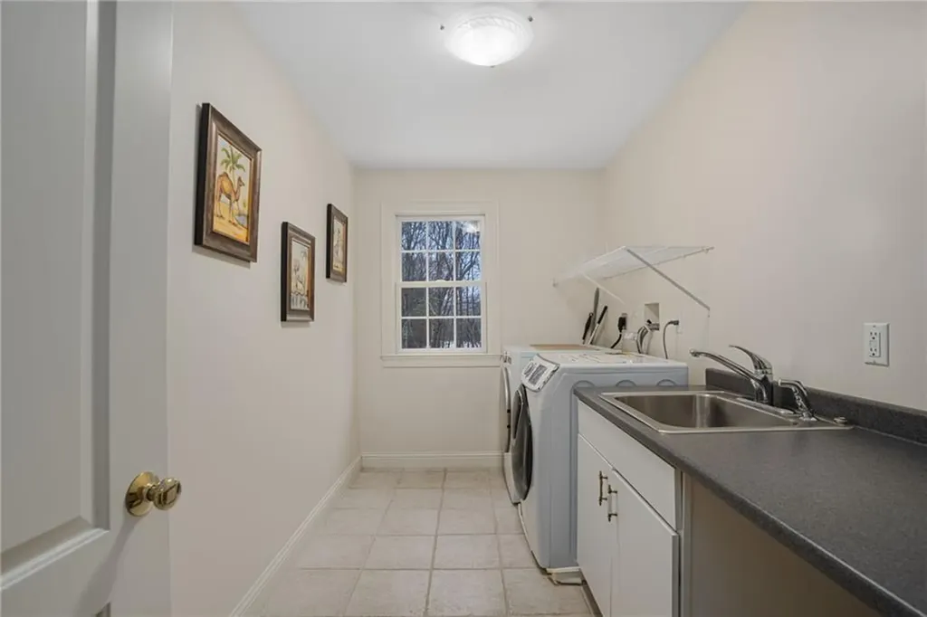 20 Bailey Boulevard East Greenwich RI 02818