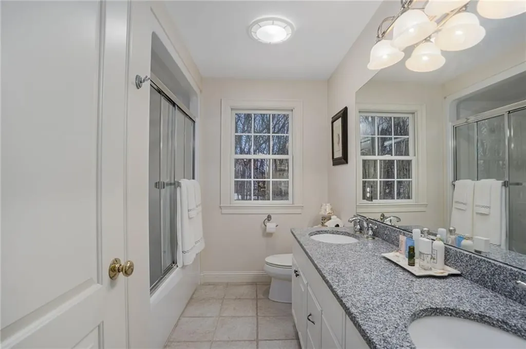 20 Bailey Boulevard East Greenwich RI 02818