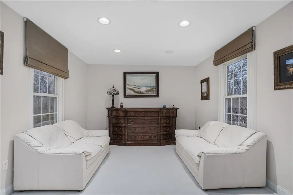 20 Bailey Boulevard East Greenwich RI 02818