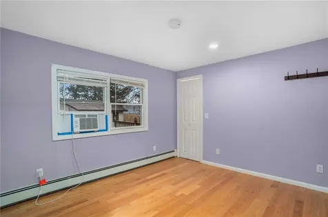 37 Ridge Road East Greenwich RI 02818