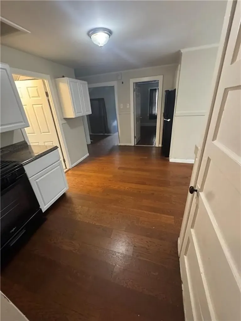 133 Cleveland Street Providence RI 02909