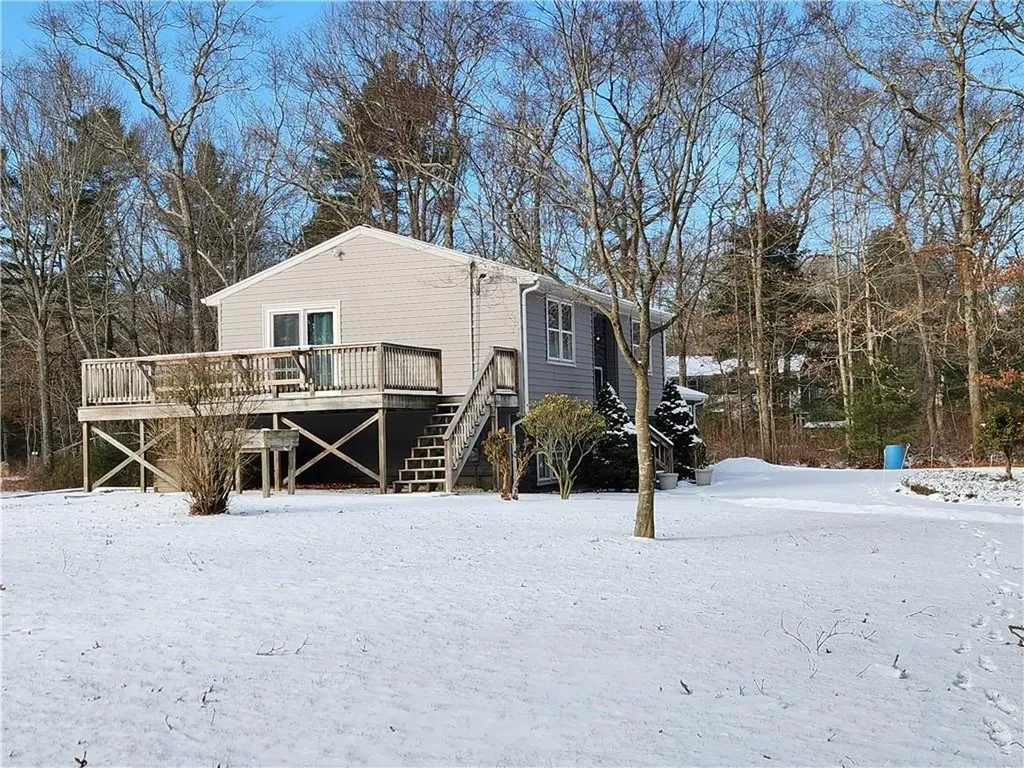157 South Road Exeter RI 02822