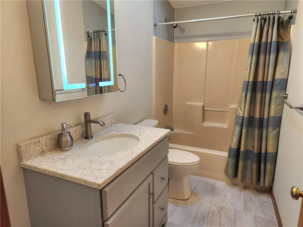 157 South Road Exeter RI 02822