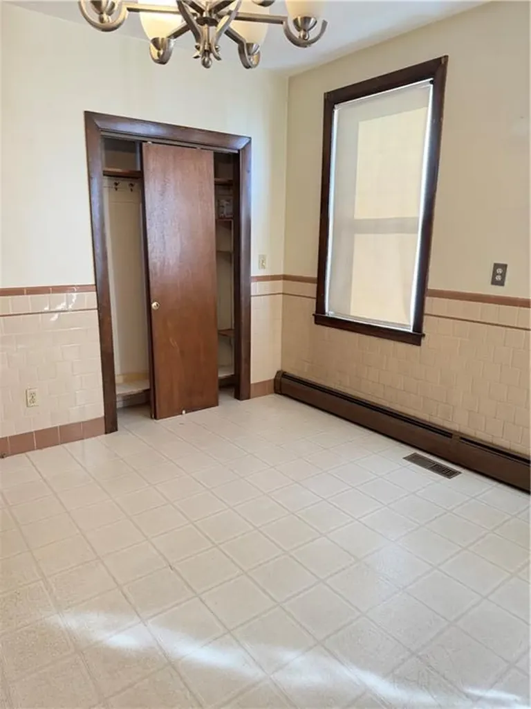 110 Burbank Street Cranston RI 02910