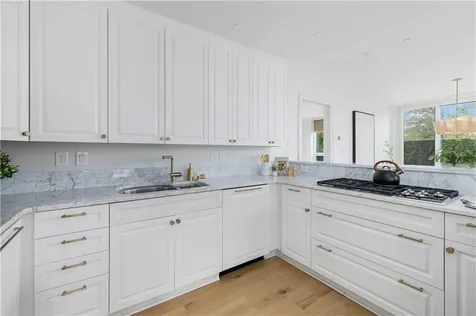 1 Tower Drive Portsmouth RI 02871