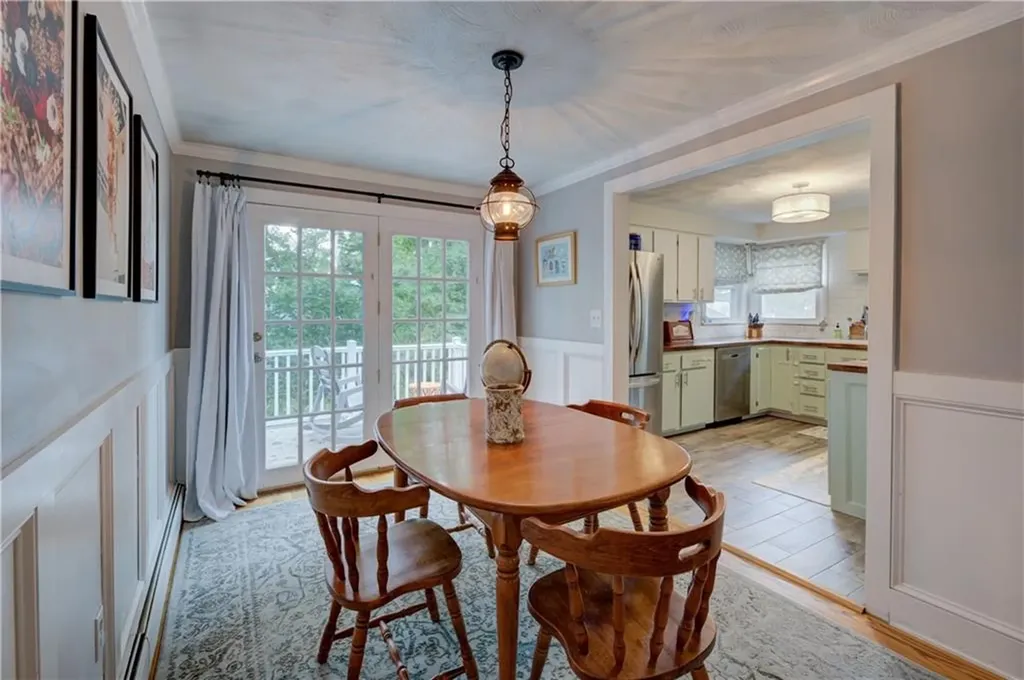 43 Viking Drive Portsmouth RI 02871