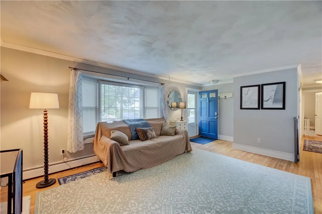 43 Viking Drive Portsmouth RI 02871