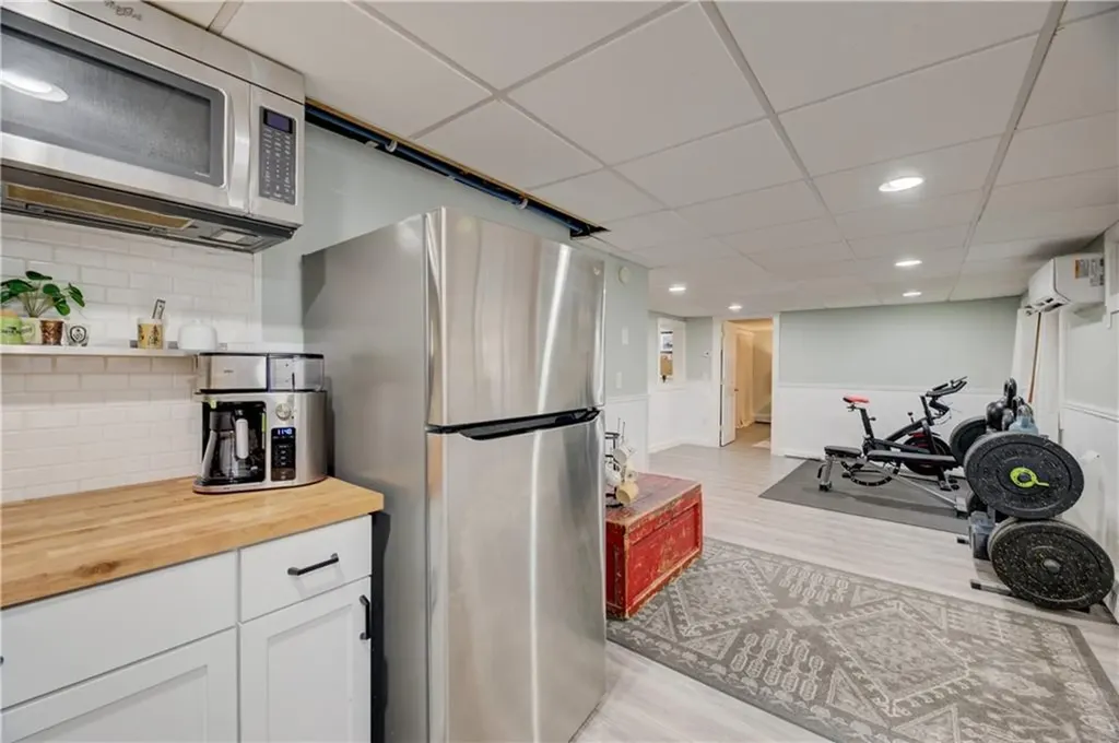 43 Viking Drive Portsmouth RI 02871