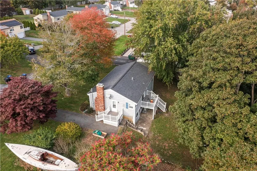 43 Viking Drive Portsmouth RI 02871
