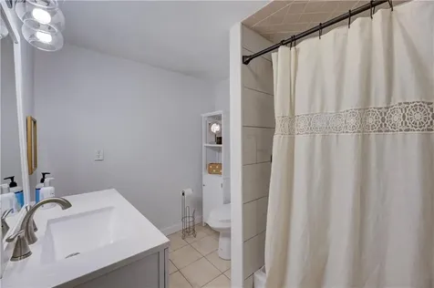 43 Viking Drive Portsmouth RI 02871