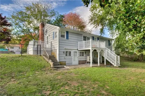 43 Viking Drive Portsmouth RI 02871