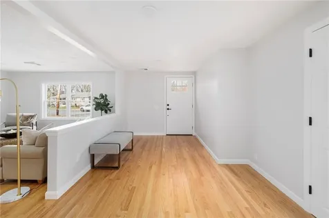 156 Bethany Lane North Kingstown RI 02852