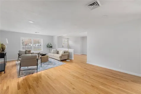 156 Bethany Lane North Kingstown RI 02852