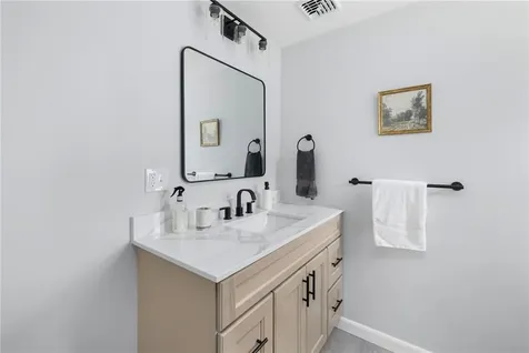 156 Bethany Lane North Kingstown RI 02852