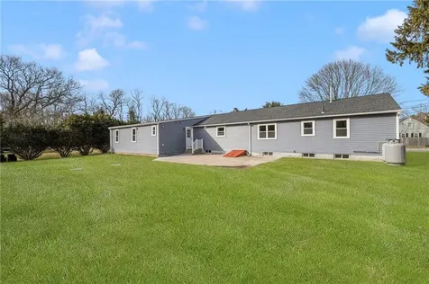 156 Bethany Lane North Kingstown RI 02852