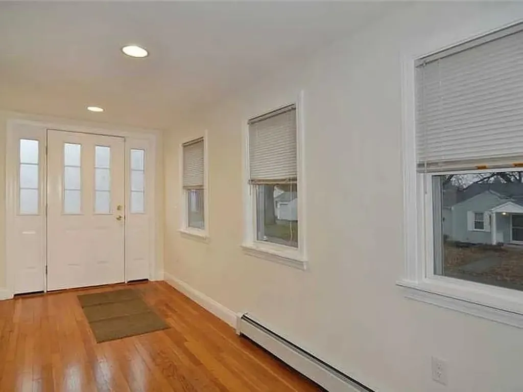 1 Hodsell Street Cranston RI 02910