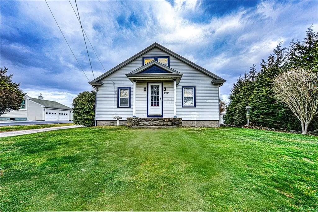 222 Peckham Avenue Middletown RI 02842