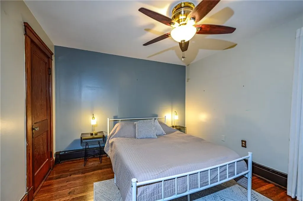 222 Peckham Avenue Middletown RI 02842