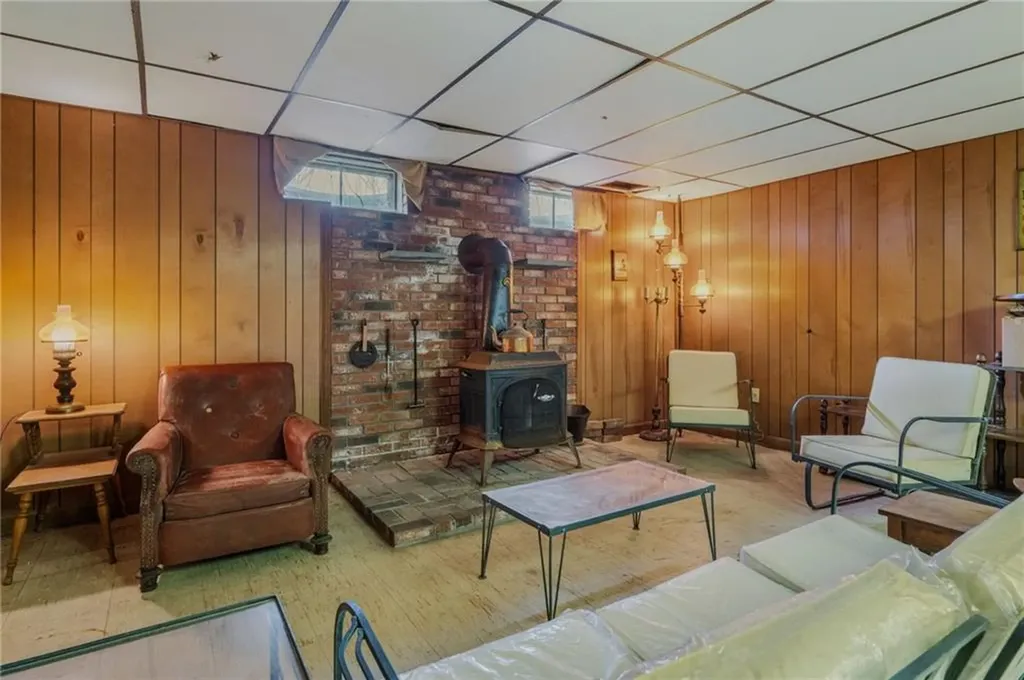 75 Lantern Lane North Kingstown RI 02852