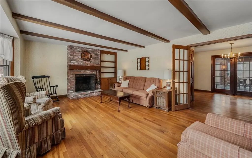 75 Lantern Lane North Kingstown RI 02852