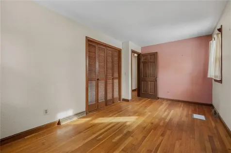 75 Lantern Lane North Kingstown RI 02852