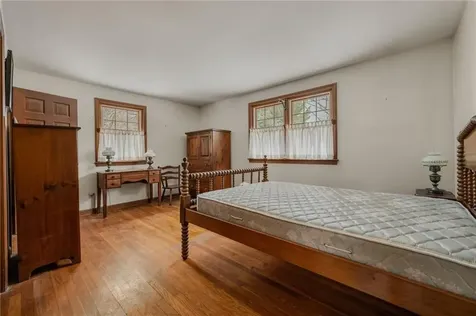 75 Lantern Lane North Kingstown RI 02852