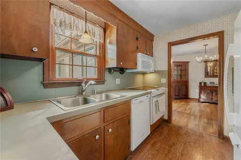 75 Lantern Lane North Kingstown RI 02852