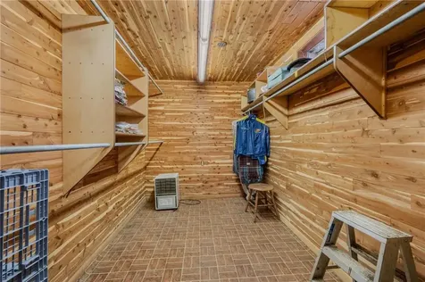 75 Lantern Lane North Kingstown RI 02852